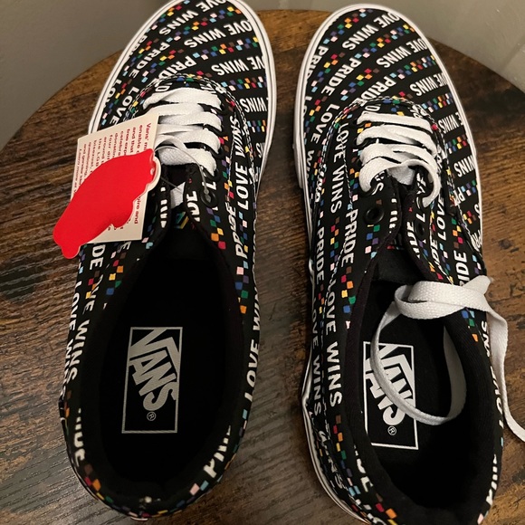 NWT IN BOX pride vans Dohoney men’s 8 - Picture 5 of 8